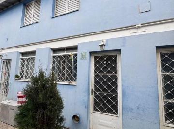 Casa · 40m² · 2 Quartos · 1 Vaga · Casa em condomínio na Vila Nova de 2 dormitórios DESOCUPADA