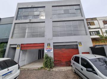 Comercial · 230m² · 3 Vagas · Loja com 230m2 Na Avenida Juca Batista