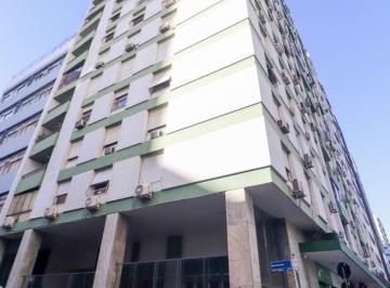 Apartamento · 144m² · 3 Quartos · Apartamento em Centro Histórico
