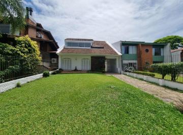 Casa · 603m² · 3 Quartos · 4 Vagas · Casa com 337m² Amplo Pátio com Piscina Bairro Cristal