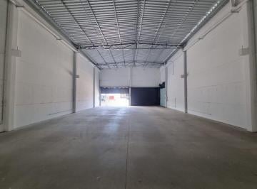 Comercial · 240m² · 1 Quarto · 3 Vagas · ponto comercial para locação na Avenida Edgar Pires De Castro, com 240m.