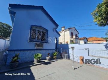 Casa · 200m² · 3 Quartos · 3 Vagas · Casa com 3 Quartos e 1 banheiro para COMPRA