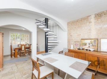 Casa · 551m² · 4 Quartos · 4 Vagas · Casa de 4 dormitórios no bairro Três Figueiras