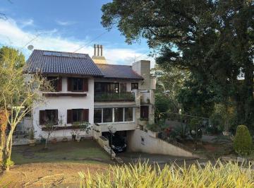 Casa de 6 quartos, Porto Alegre · Casa em Condomínio em Cavalhada