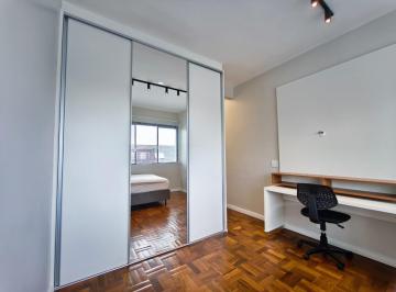 Imagine morar no coração de Porto Alegre, em um apartamento JK totalmente reform · Edifício Costa Faria - Apartamento JK a venda no Centro Histórico.