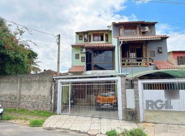 Casa de 4 quartos, Porto Alegre · Sobrado para Venda - 218m², 4 dormitórios, sendo 3 suites, 2 vagas - Ipanema