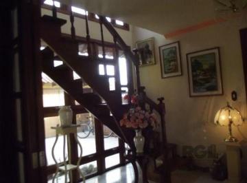 .jpg+2025-03-04 · Casa para Venda - 320m², 4 dormitórios, sendo 1 suites, Vila Nova