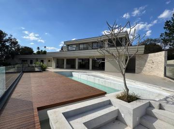 foto.jpg · Mansão de Luxo no Alphaville Campinas ? 925m², 4 Suítes