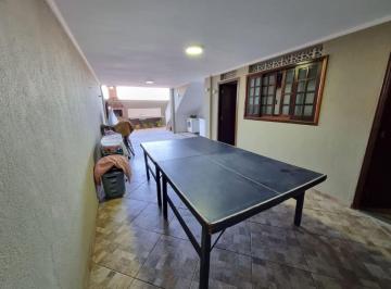 Casa · 230m² · 3 Quartos · 4 Vagas · Casa de 400 m² com 3 quartos em venda em Jardim Bonfiglioli
