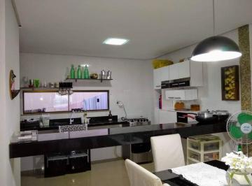Apartamento · 112m² · 3 Quartos · 4 Vagas · Imbassahy. Lindo 3 suítes com 112m2 infra, piscina, 2 garagens em Village