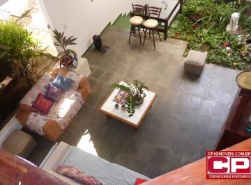 Casa · 453m² · 5 Quartos · 3 Vagas · Itaigara. Casa excelente localização, nascente, terreno 750 m2, 450 útil