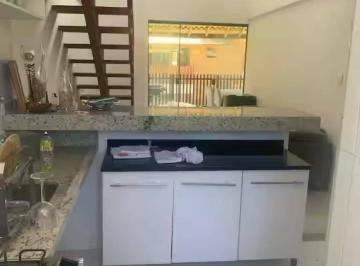 Apartamento · 81m² · 2 Quartos · 1 Vaga · Guarajuba. Village duplex aluguel temporada, Residencial TIE Cond. Águas
