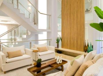 Casa de 3 quartos, Santana de Parnaíba · Belíssima Casa de 322 m2 com 3 suites a venda venda em Santana de Parnaíba no Condomínio New Ville