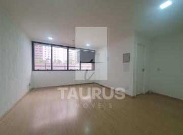 Foto 01 · Sala comercial para alugar com 1 sala e 1 vaga, 28m², na Vila Olimpia, São Paulo-SP.