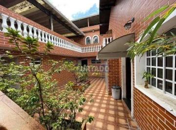 f1168b9e6fcd4840cb7114963fda8ed4e85e83aa · Sobrado com 3 dormitórios à venda, 257 m² - Vila Scarpelli - Santo André/SP