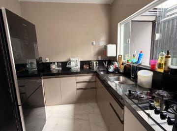 Casa de 3 quartos, Vila Velha · Casa de 320 m² com 3 quartos em venda no Centro