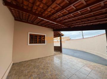 Casa · 120m² · 1 Quarto · 2 Vagas · Casa à venda com 1 quarto - 205m² - Vila das Flores