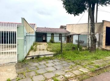 Foto 1 ·
Casa com 3 quartos, churrasqueira e quintal no Uberaba, Curitiba