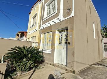 Casa · 151m² · 2 Quartos · 5 Vagas · Sobrado à venda no Jardim Itália -Jundiai