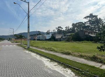 Terreno · 500m² · Terreno Com Área Total De 500m² No Rio Vermelho!
