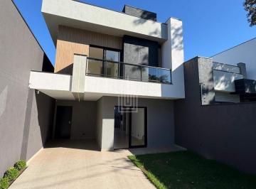 Casa · 113m² · 2 Quartos · 2 Vagas · Sobrado a venda no Jardim Bourbon em Foz do Iguaçu/PR - R$ 850.000,00