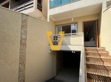 Casa · 183m² · 3 Quartos · 4 Vagas · Sobrado para venda em Jardim Regina com 3 quartos, sendo 3 suítes, 183m²