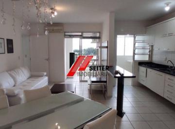 Apartamento · 124m² · 2 Quartos · 1 Vaga · Apartamento de 2 quartos com suite e sacada com churrassqueira para locação Itacorubi Florianopolis