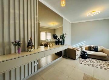 Casa · 210m² · 4 Quartos · 4 Vagas · Casa a venda com 310m² de terreno e 210m² de construção com 04 dormitórios sendo 02 demi- suíte no C