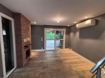 Casa 143m² Venda Vila Nova · Casa com 3 dormitórios suítes no bairro Vila nova em Porto Alegre/RS
