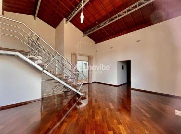 Casa · 214m² · 2 Quartos · 4 Vagas · Casa Espaçosa à Venda com Quintal Amplo em Santa Bárbara d'Oeste