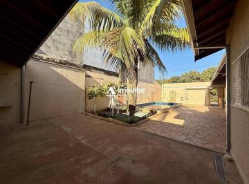 Casa · 135m² · 2 Quartos · 3 Vagas · Casa à venda no bairro Jaguari – conforto, lazer e praticidade para sua família!