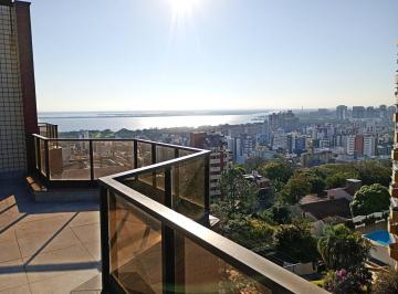 Apartamento · 310m² · 3 Quartos · 3 Vagas · Cobertura com vista para o Guaíba, suíte e 2 vagas
