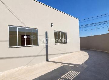 Casa · 8621m² · 3 Quartos · 3 Vagas · Casa Nova à Venda no Habitacional 31 de Março