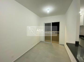 Foto 01 · apartamento aconchegante e bem localizado? Então venha conhecer esse belíssimo apartamento de 2 quar