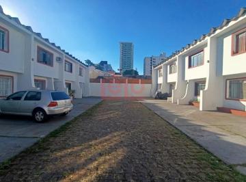 Casa · 68m² · 2 Quartos · 1 Vaga · Sobrado em Condomínio Fechado – Village Residencial Augustu*s | Jardim Novo Horizonte