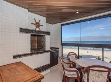 Apartamento · 177m² · 3 Quartos · 2 Vagas · Apartamento Frente Mar à venda no Centro em Balneário Camboriú