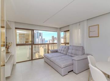 Apartamento · 118m² · 33 Quartos · 2 Vagas · Apartamento à venda no Centro em Balneário Camboriú.