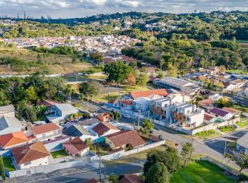 Terreno , Curitiba · Terreno de esquina ideal para a construção de sobrados ou casa, o terreno possui 1 casa não averbada