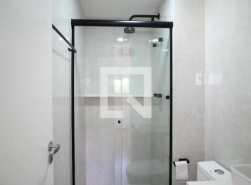 Este encantador apartamento oferece uma excelente oportunidade de moradia com su · Apartamento à Venda - Bosque da Saúde, 1 Quarto, 39 m2