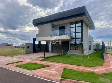 Casa · 204m² · 4 Quartos · 4 Vagas · Casa de Condomínio em Campo Grande com 4 Suítes | 204m²
