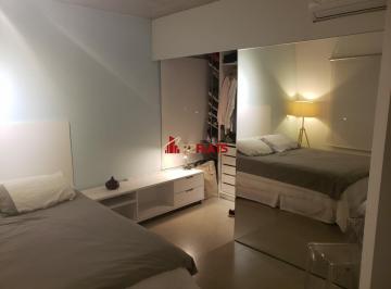 Apartamento · 70m² · 1 Quarto · 1 Vaga · Flat com ótimo preço no bairro Brooklin. Confira!