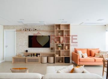 Apartamento · 143m² · 3 Quartos · 2 Vagas · Apartamento Totalmente Mobiliado no Campo Belo | 143 m² | 3 Suites | Sofisticação e Praticidade
