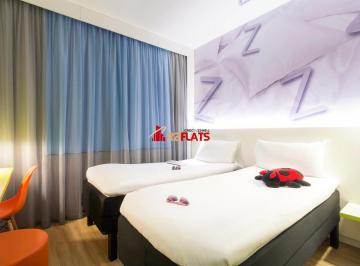 Apartamento · 19m² · 1 Quarto · 1 Vaga · Flat com ótimo preço no bairro Barra Funda. Confira! Ótimos redimentos!