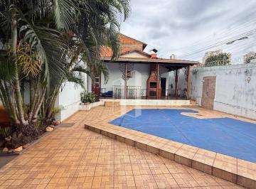 Comercial · 193m² · 4 Quartos · 4 Vagas · Casa Comercial em Setor Leste Universitário - Goiânia, GO