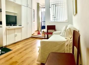 Apartamento · 33m² · 1 Quarto · 1 Vaga · Flat com ótimo preço no bairro Jardins. Confira!