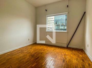 Localizado no vibrante bairro de Pinheiros, este apartamento oferece uma combina · Apartamento à Venda - Pinheiros, 3 Quartos, 96 m2