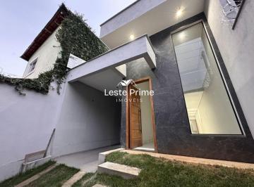 Casa de 3 quartos, Belo Horizonte · Casa com aproximadamente 130 m2, 3 quartos à venda no Santa Efigênia, BH/MG