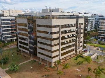 Apartamento · 170m² · 4 Quartos · Apartamento na SQNW 108 do Noroeste – 170m² com 4 Qts (3 Suítes) em frente ao Parque Burle Marx