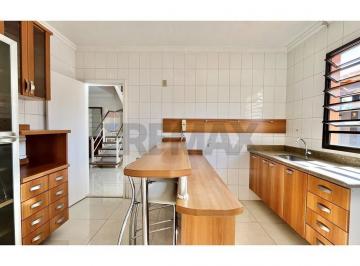 Casa · 151m² · 4 Quartos · 2 Vagas · Casa à venda com a maior planta no Condomínio Village de France