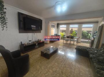 Foto 01 · Imperdível casa de 1 quarto com suíte e 2 vagas no Jardim Santo Amaro, São Paulo-SP: 117m² de pura e
